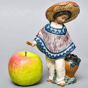 Коллекционная Фарфоровая статуэтка «Мексиканский мальчик в сомбреро», Lladro серия Грес, Испания.