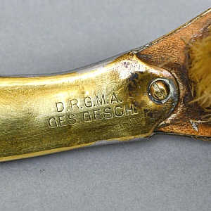 Старинная Щётка с Совком для уборки крошек со стола, металл  Германия, начало ХХ века.