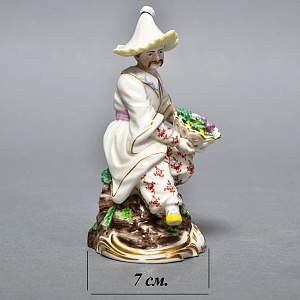 Редкая Фарфоровая статуэтка «Китайский продавец фруктов», Nymphenburg Германия, 50-е гг.