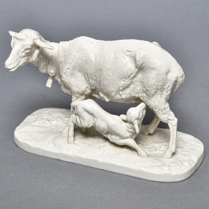 Коллекционная Фарфоровая статуэтка «Овца с ягненком», Nymphenburg Германия, середина ХХ века.