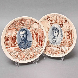 Редкие! Парные Антикварные тарелки «Император и Императрица», Фаянс, Utzschneider & Cie, Sarreguemines Франция - 1896 год.