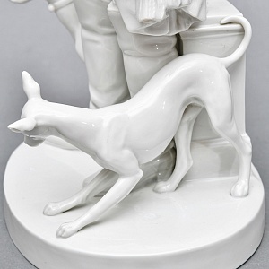 Антикварная Фарфоровая статуэтка «Старый Фриц. Король Пруссии Фридрих II с собаками»,  Volkstedt Германия.