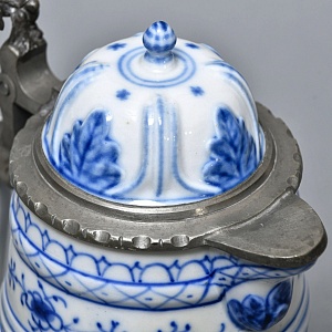 Антикварный Фарфоровый кувшин для пива «Гном - пивовар», Bremer & Liebmann Германия, 1887 - 1923 годы.