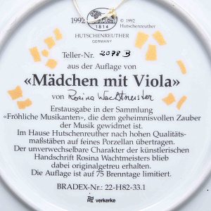 Коллекционная тарелка «Девушка со скрипкой», Фарфор Hutschenreuther Германия - 1990 год. 