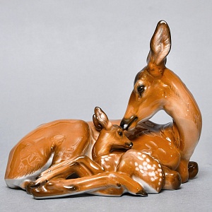 Коллекционная Фарфоровая статуэтка «Олениха и олененок », ROSENTHAL Германия, середина ХХ века. 