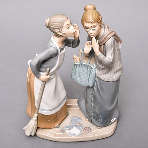  Коллекционная Фарфоровая статуэтка «Сплетницы», Lladro / Лядро Испания, 1978 - 1985 годы.