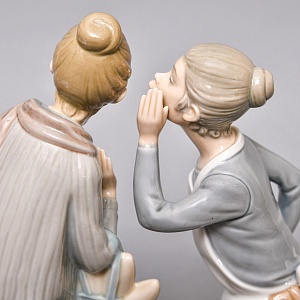  Коллекционная Фарфоровая статуэтка «Сплетницы», Lladro / Лядро Испания, 1978 - 1985 годы.