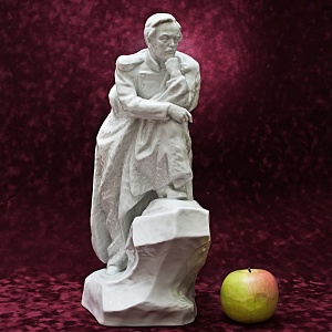 Редкость! Авторская Фарфоровая статуэтка «Лермонтов на скале», СССР ЛФЗ.