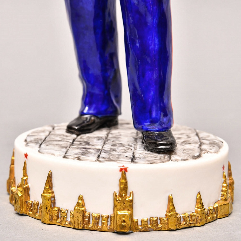 Коллекционная Авторская Статуэтка «Генералиссимус СССР - Сталин И.В.», фарфор, Россия. 