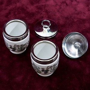 Пара Фарфоровых Кодлеров «Ежевика» для приготовления яиц, ROYAL WORCHESTER. 