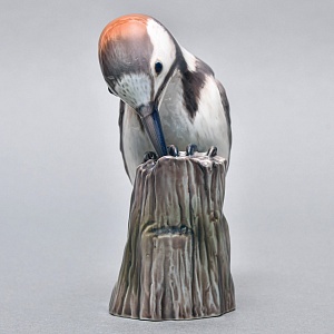 Коллекционная Фарфоровая статуэтка «Птица. Дятел на ветке», Dahl-Jensen Дания, середина ХХ века. 