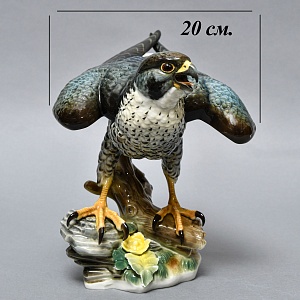 Большая Фарфоровая Статуэтка «Птица - Сокол-Сапсан», Hutschenreuther, Германия -1970 год.