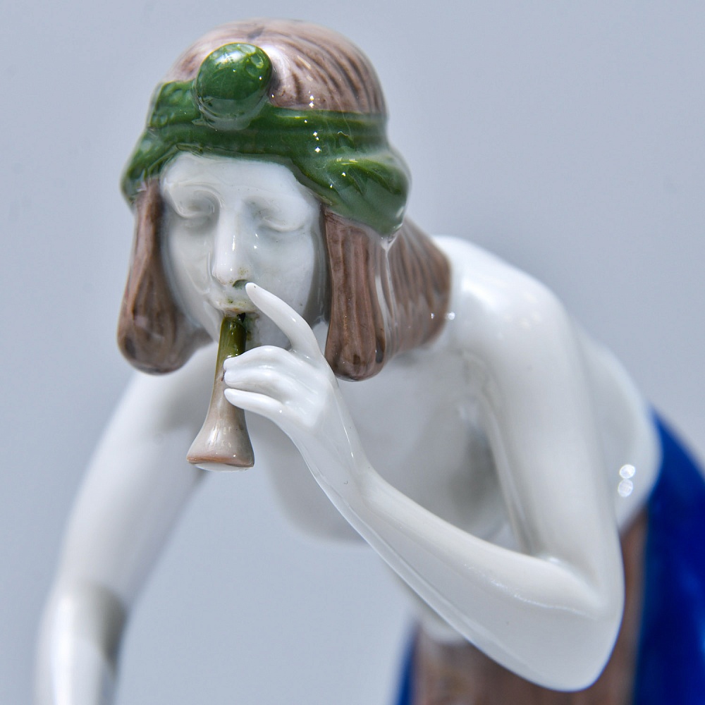 Редкость! Антикварная Фарфоровая статуэтка «Заклинательница змей», ROSENTHAL Германия -1919 год.