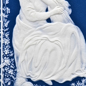 Фарфоровая Картина - Панно - Плакетка «Любовь. Мама и дочь»,  Villeroy&Boch Германия - 1979 год.