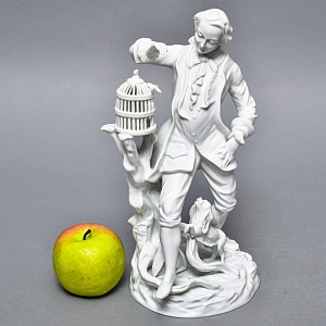 Антикварная Фарфоровая статуэтка «Птицелов с собакой», Fraureuth Германия, 1919 - 1926 годы. 