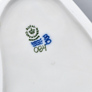 Коллекционная Фарфоровая статуэтка «Охотник  с собакой», Royal Copenhagen Дания, 1992 - 1999 годы. 