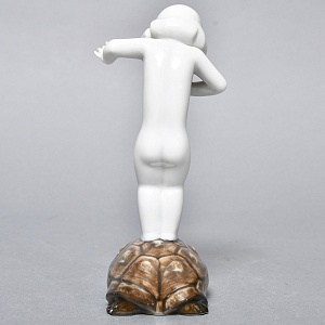 Антикварная Фарфоровая статуэтка «Девочка на черепахе», ROSENTHAL Германия, середина ХХ века.