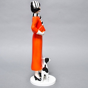 Большая Коллекционная Фарфоровая статуэтка «Сеньора Сант Анжело», GOEBEL Германия. 