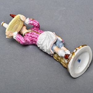 Антикварная Фарфоровая статуэтка «Официант», Мейсен / Meissen Германия, начало ХХ века. 