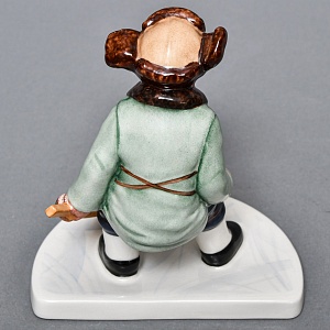 Авторская Коллекционная Фарфоровая Статуэтка «Дворовый Хоккей - Вратарь», Россия.