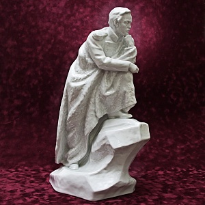 Редкость! Авторская Фарфоровая статуэтка «Лермонтов на скале», СССР ЛФЗ.