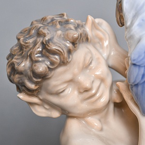 Коллекционная Фарфоровая статуэтка «Фавн с попугаем», Royal Copenhagen Дания, 50-е годы.