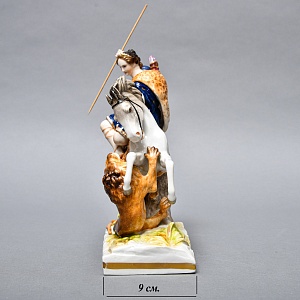 Антикварная Фарфоровая статуэтка «Диана - Охотница на льва», VOLKSTEDT Германия.