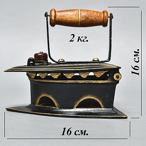 Коллекционный Старинный Угольный Чугунный Утюг Англия начало ХХ века.