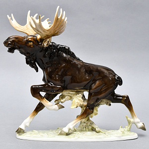 Коллекционная Фарфоровая статуэтка «Охота. Бегущий лось», Hutschenreuther Германия.