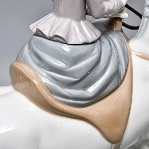 Коллекционная Фарфоровая статуэтка «Прекрасная наездница», Lladro Испания, 1984 - 1989 годы.