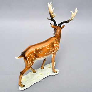 Коллекционная Фарфоровая статуэтка «Пятнистый Олень», Hutschenreuther Германия.