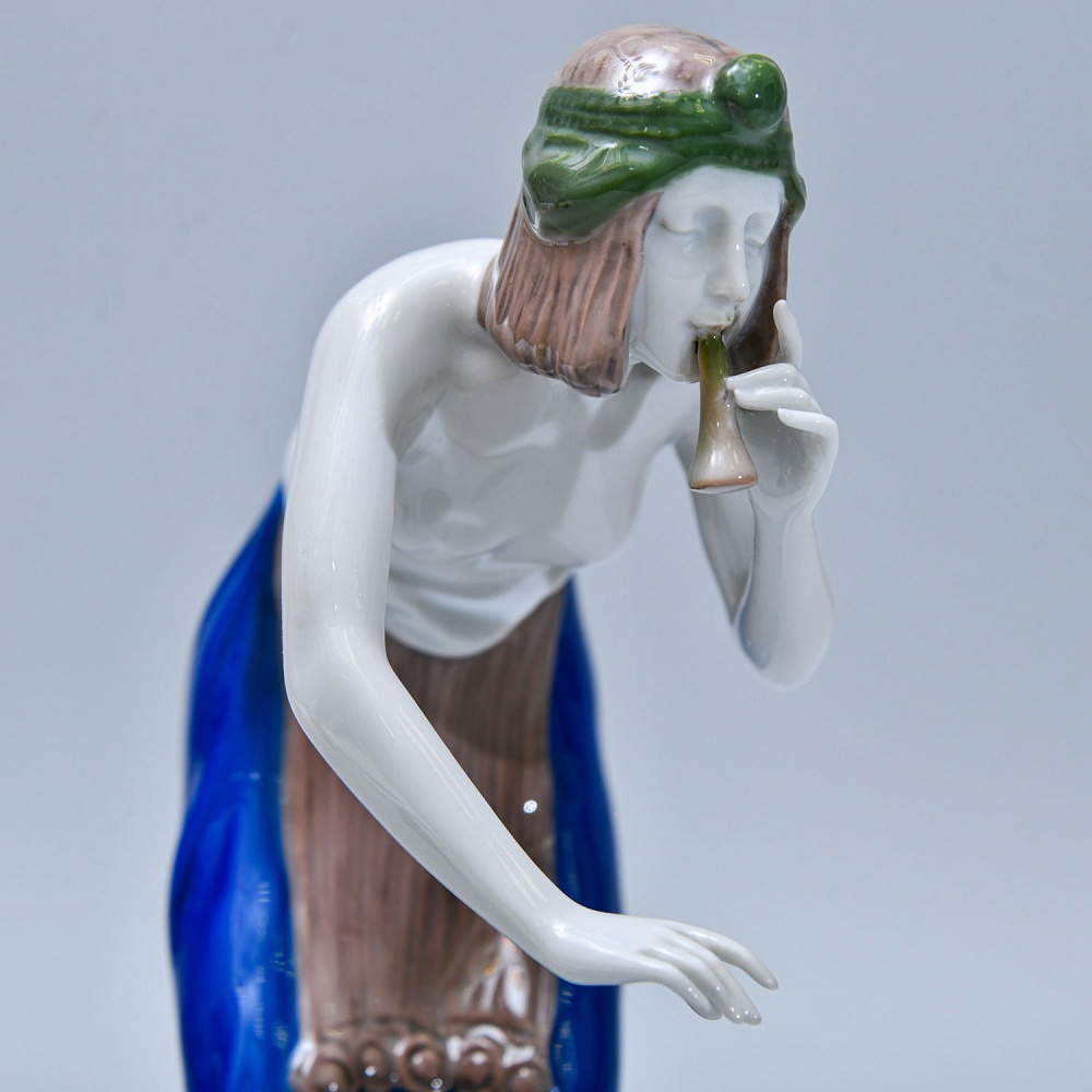 Редкость! Антикварная Фарфоровая статуэтка «Заклинательница змей», ROSENTHAL Германия -1919 год.