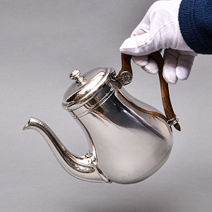 Винтажный Металлический Кофейник - Чайник на 1,2 л. Silverplated, Ercuis Франция, вторая половина ХХ века.