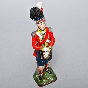 Коллекционная Фарфоровая статуэтка «Солдаты Британской армии. 93-й пехотный полк», SITZENDORF Германия.