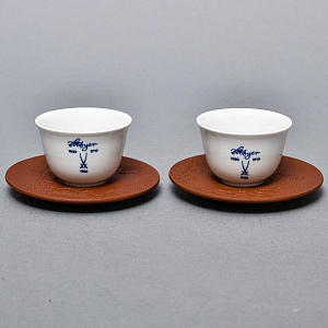 Набор Тет-а-Тет Две Фарфоровые Кофейные пары - пиалы с блюдцем MEISSEN Германия - 1982 год. 