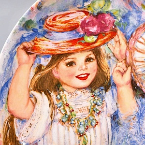 Коллекционная Фарфоровая тарелка «Детство. Девочки и шляпки», Wedgwood Англия - 1982 год.