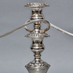 Старинный Канделябр - Подсвечник на Три Свечи, Silverplated SHEFFIELD Англия, начало ХХ века.