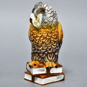 Коллекционная Фарфоровая статуэтка «МУДРАЯ СОВА», Карл Энс / Karl Ens Германия, начало ХХ века. 