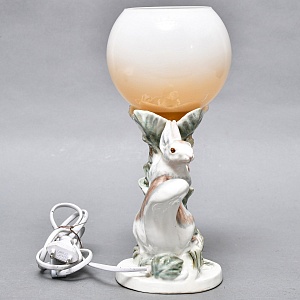 Фаянсовая Настольная Лампа - Светильник «Белка» СССР ЗиК Конаково - 1958 год.