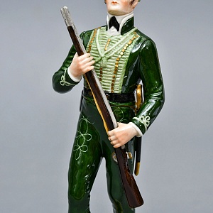 Фарфоровая статуэтка Солдат - «Стрелок корпуса герцога Камберлендского», Rudolf Kammer Германия.