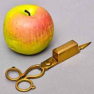 Старинные Латунные Ножницы для удаления огарков на свечах, Франция конец XIX века.