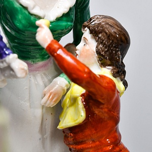 Антикварная Статуэтка «Неожиданное Угощение», Фарфор, Dressel & Kister Passau Германия, 1907 - 1922 гг. 