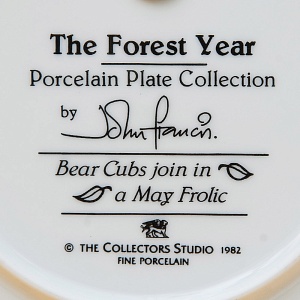Коллекционная Тарелка «Лесной Год - МАЙ» Фарфор, Studio Fine Porcelaine Англия -1982 год.