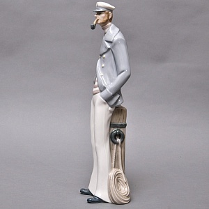 Коллекционная Фарфоровая статуэтка «Отважный капитан», Lladro Испания, 1971 - 1974 годы. 