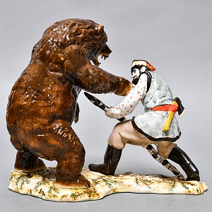 Коллекционная Фарфоровая Статуэтка «Охота на медведя», Россия. 