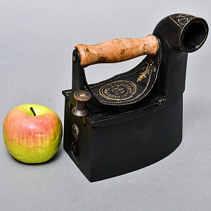 Антикварный Коллекционный Угольный Утюг MONDRACON UC, Англия начало ХХ века.