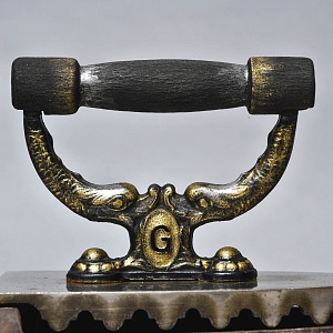 Старинный Никелированный Угольный Чугунный Утюг Германия начало ХХ века.