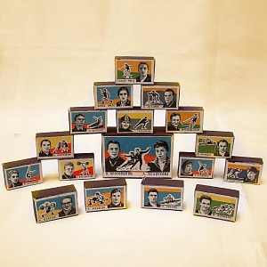 Памятный Сувенирый Набор - Хозяйственные Спички «Наши Чемпионы», СССР -1965 год. 