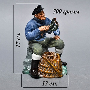 Коллекционная Фарфоровая статуэтка «Рыбак с омаром», Royal Doulton Ангия, 1963 - 1994 годы. 