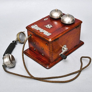 Антикварный Настенный Телефонный аппарат - Телефон «CHARLES FEVTS N.V.», Бельгия -1915 год. 